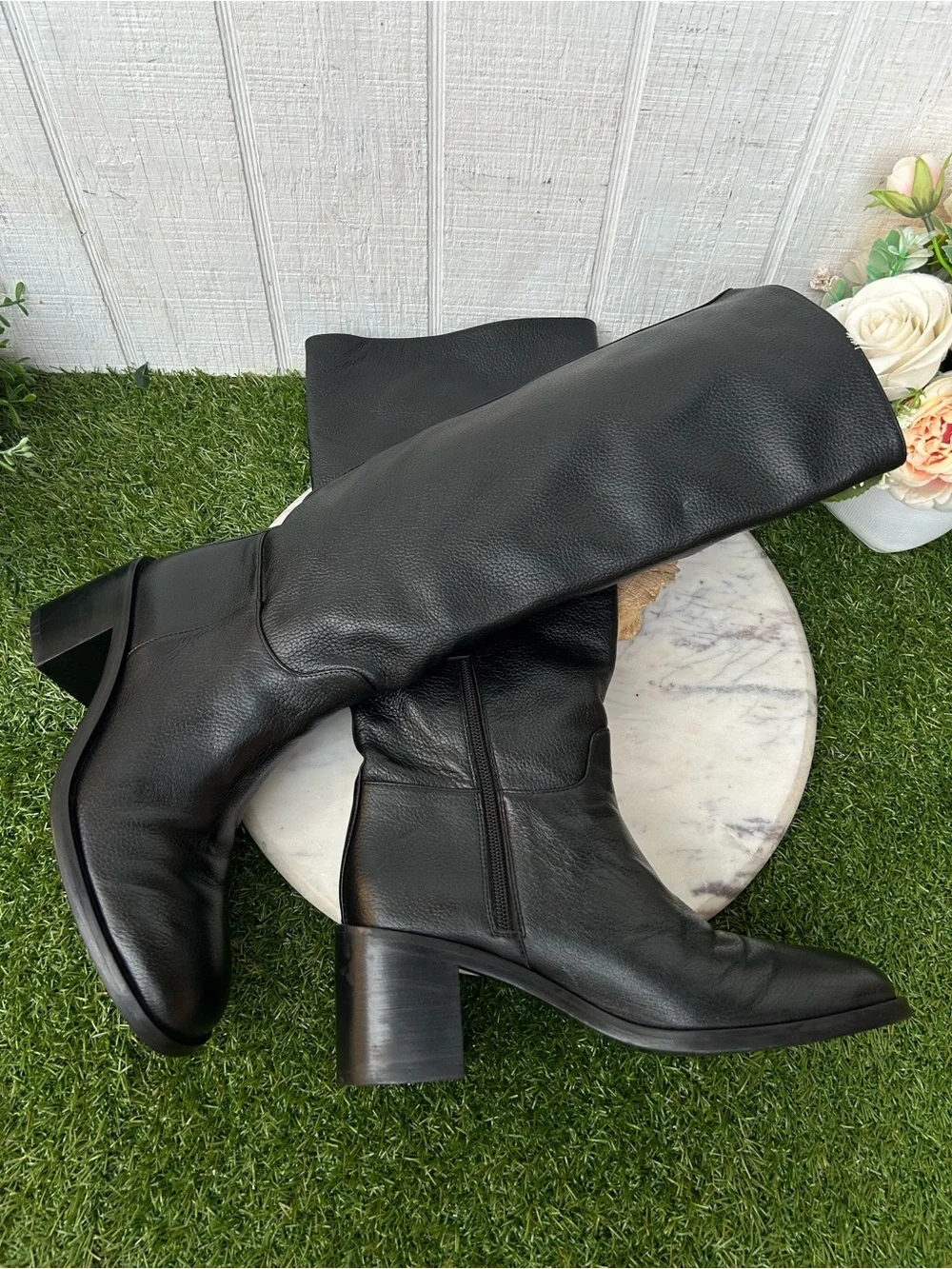 Stuart Weitzman Finn 55MM Leather Knee-High Boots black $795 size 6.5 gently use